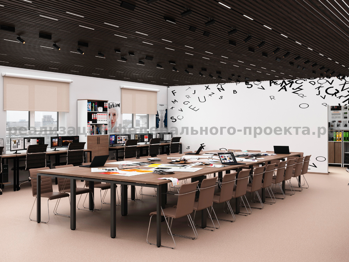 Комплексное оснащение оборудованием: звуковые модули и микрофоны, учебные стенды, ПО, компьютеры, световое оборудование (софтбоксы, рингфото), камеры (цифровые и профессиональные) и штативы.